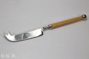 Käsemesser